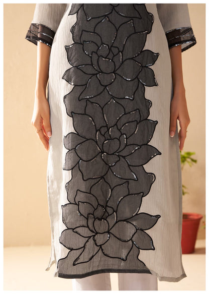 Crush Shimmer Kurta Pant Dupatta Set with Elegant Detailing Work for Women – Sizes M to XXL