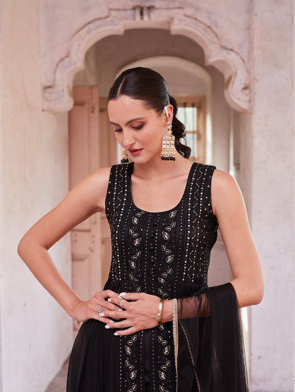 Women’s Full-Flared Long Gown with Front Slit – Fusion Ethnic Wear Free Size