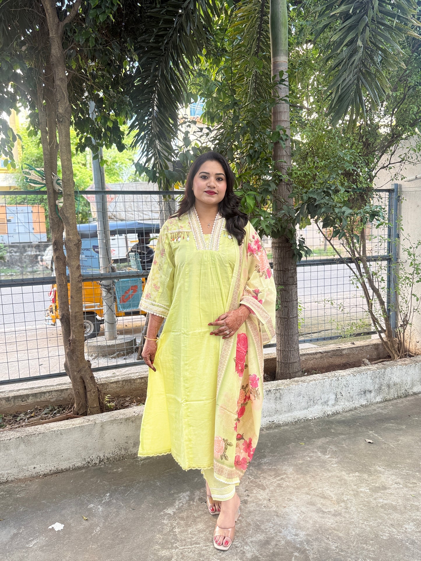 Anarkali Kurta Set in Mul Cotton with Jacquard and Lace Work – Kurti Pant Dupatta Set for Women