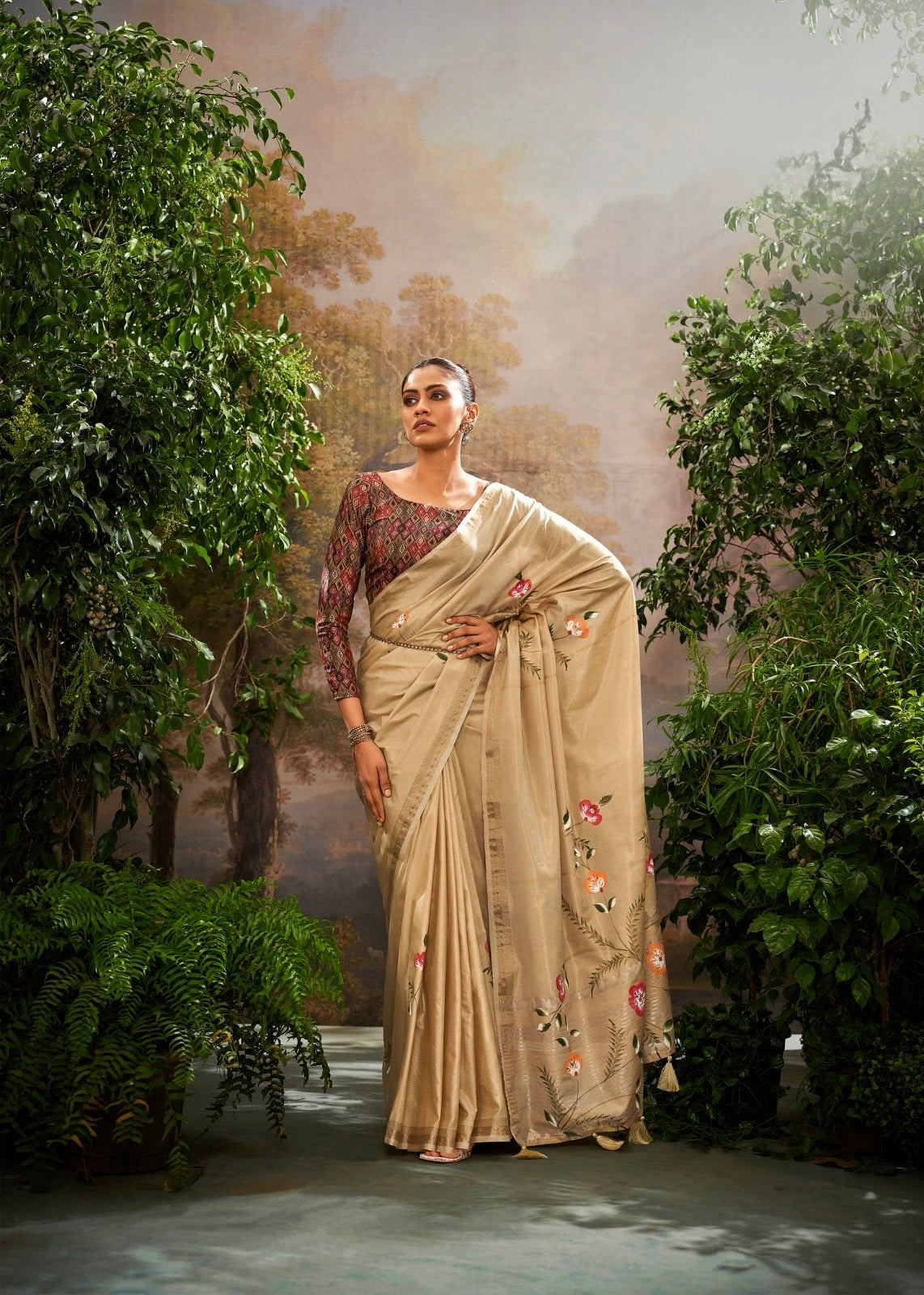 Soft Linen Tissue Saree with Hand Brush Print and Kalamkari Blouse – Festive and Wedding Wear
