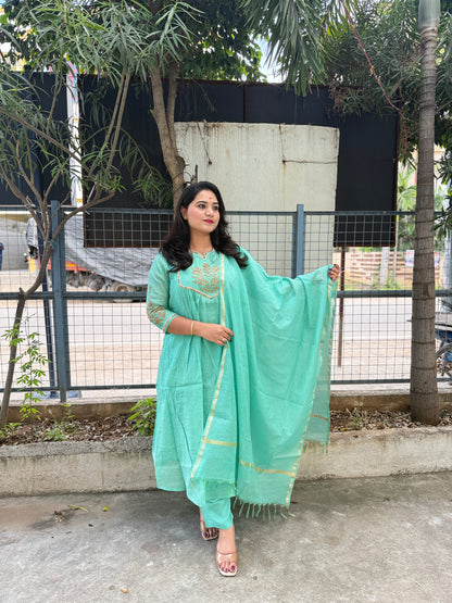 Pure Mul Chanderi Kurta Pant Dupatta Set with Hand Embroidery – Elegant Festive Wear for Women