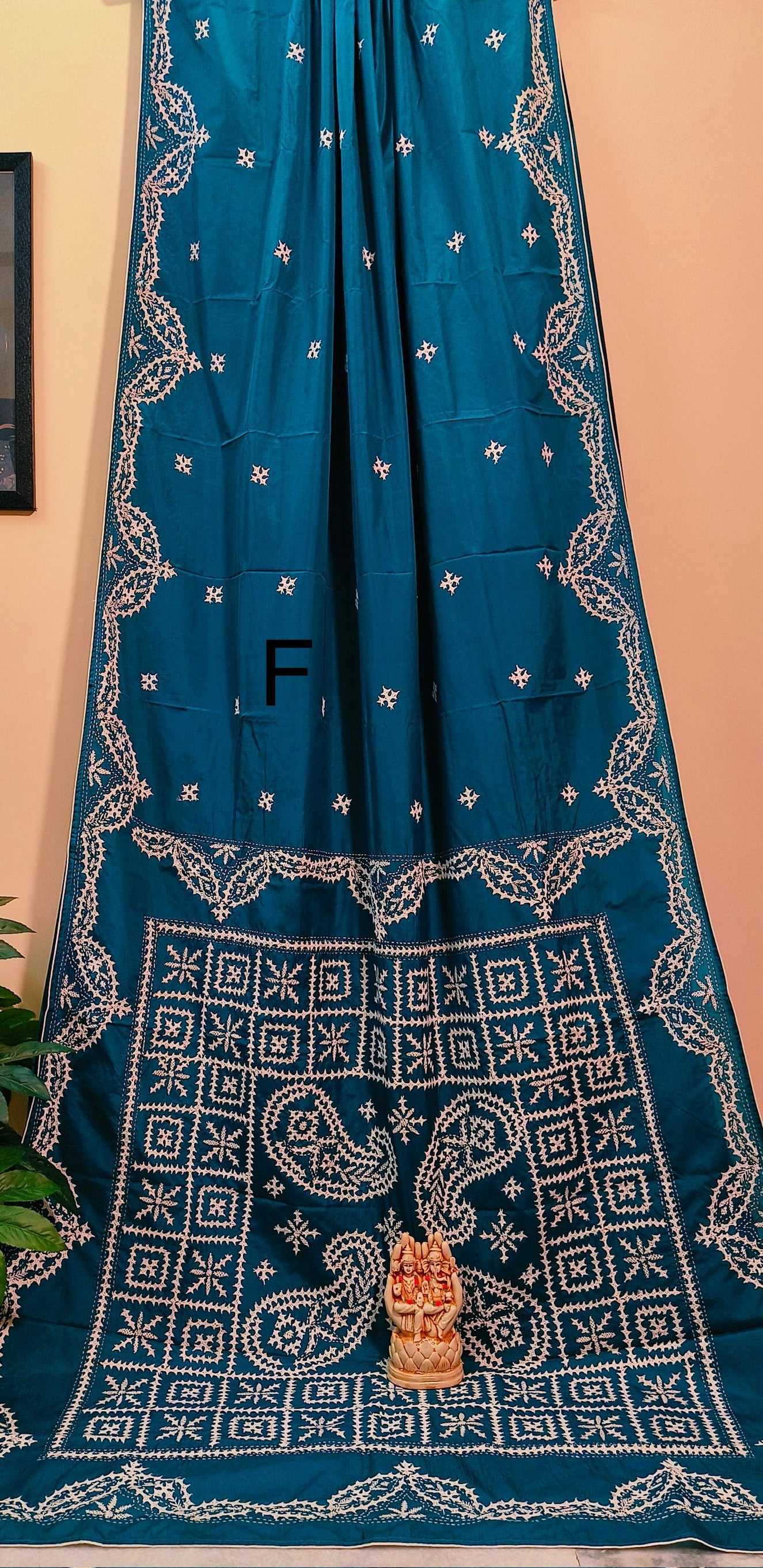 Heritage Elegance: Handcrafted Gujarati Work Saree on Premium Bengalor Silk