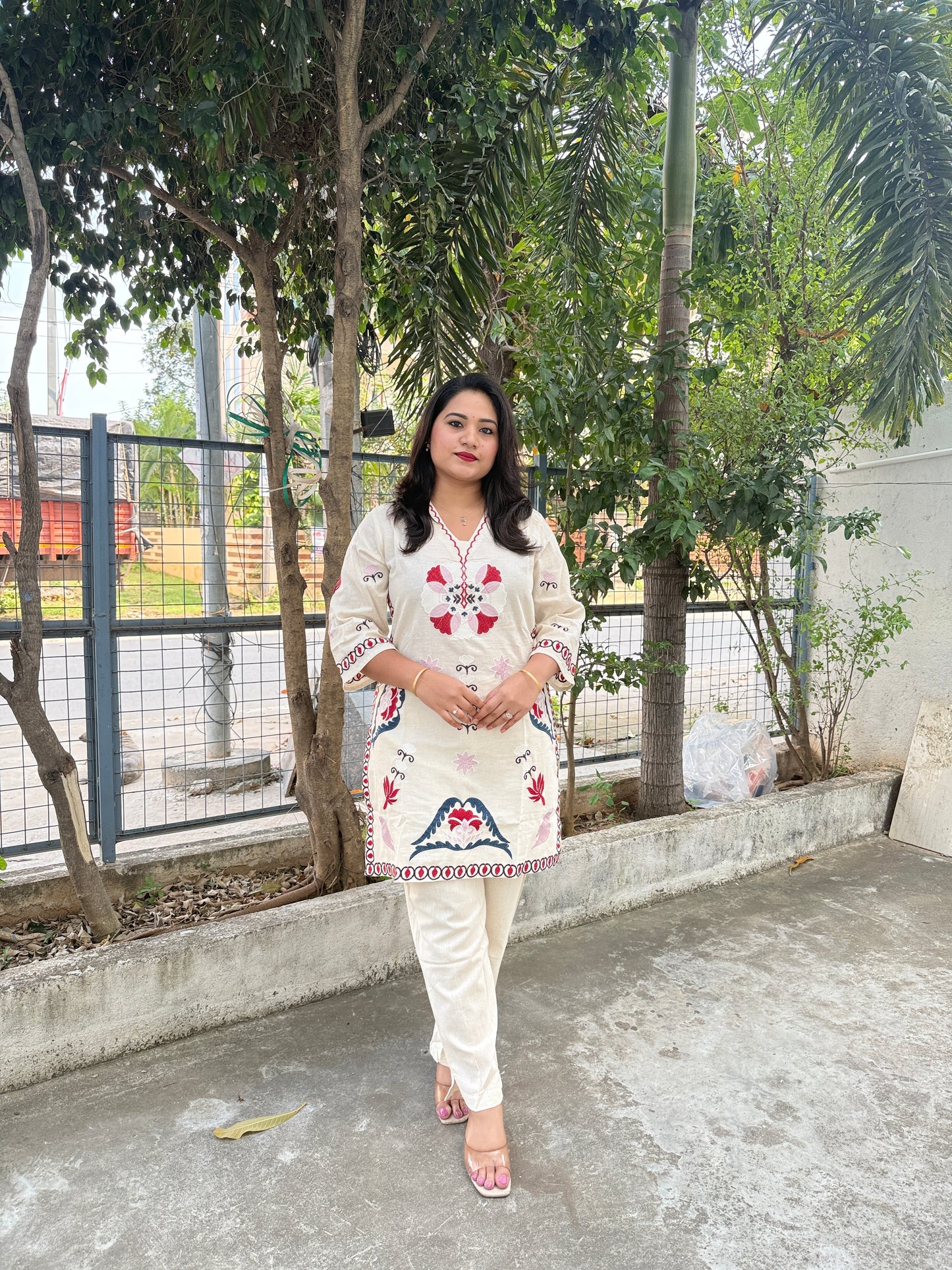 Women's Cotton Flex Embroidered Kurta Pant Set – Daily Wear (Sizes M to XXL)