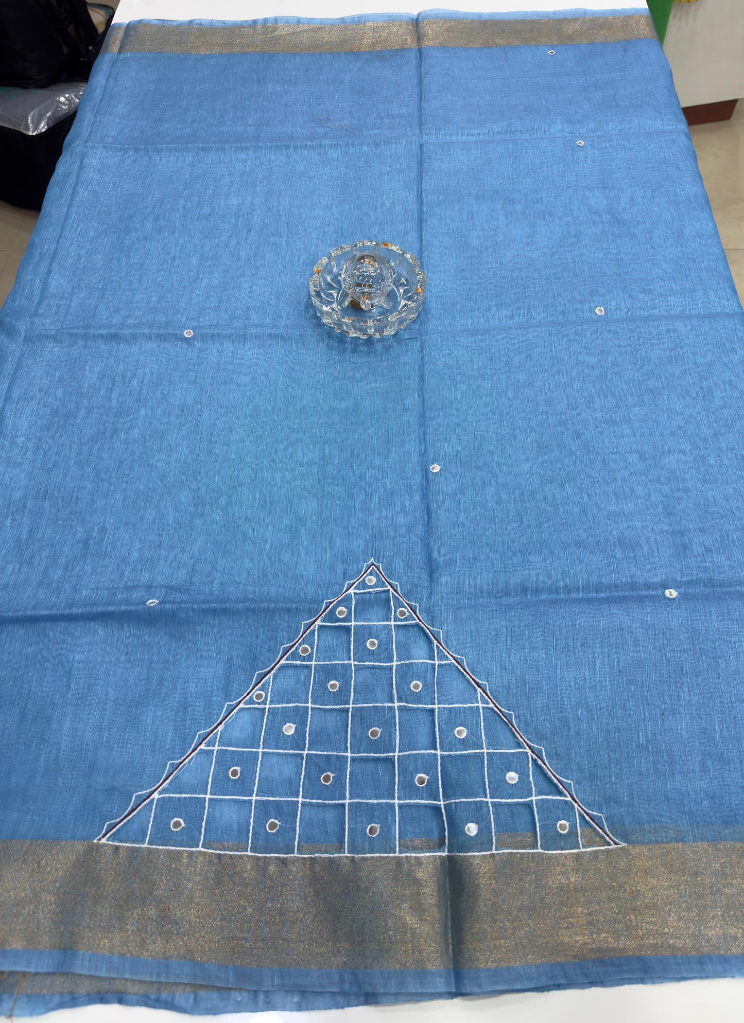 Pure Tissue 150 Count Linen Handloom Saree with Handwork and Running Blouse for Women