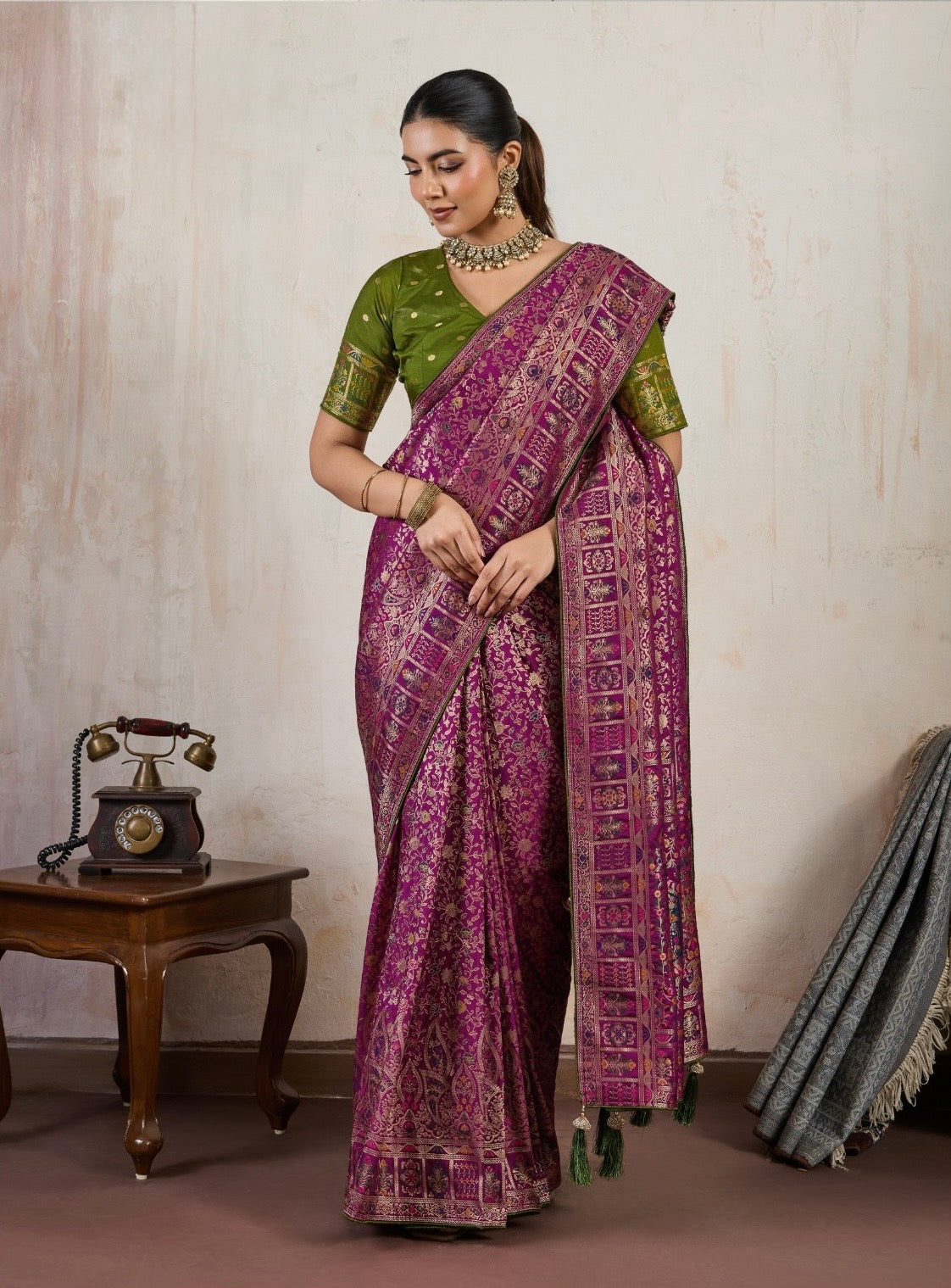 Soft Makhmal Silk Saree with 11-Shade Meenakari Weaving and Grand Pallu – Heritage Wedding Saree for Women