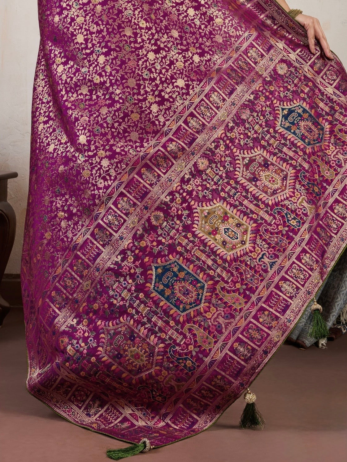 Soft Makhmal Silk Saree with 11-Shade Meenakari Weaving and Grand Pallu – Heritage Wedding Saree for Women