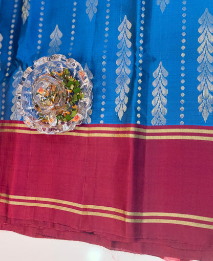 Pure Handloom Silk Saree with Traditional Zari Weaving for Women