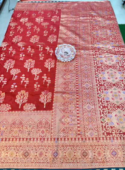 Soft Makhmal Silk Saree with 11-Shade Meenakari Weaving and Grand Pallu – Heritage Wedding Saree for Women