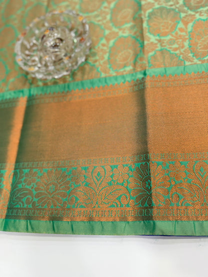 Bridal Soft Silk Saree with Jacquard Weaving & Contrast Border for Women