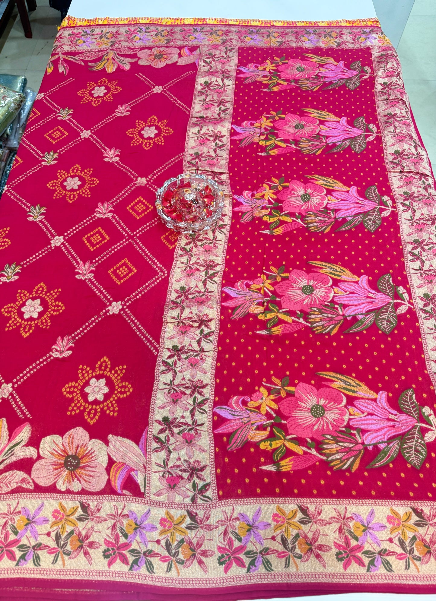 Pure Kaddi Georgette Zari Weaving Saree in Fuchsia Pink with Floral Jaal and Heavy Pallu – Festive and Wedding Wear Saree for Women