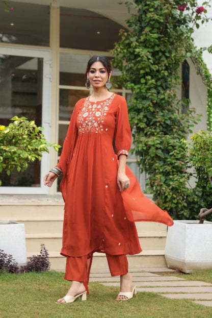 Mul Chanderi Kurta Pant Dupatta Set with Embroidery Work – Women’s Ethnic Wear (Sizes M–3XL)