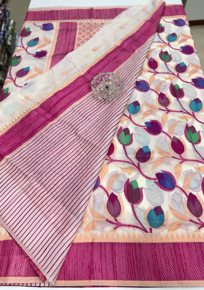 Soft silk floral printed saree with contrast blouse, lightweight festive wear saree for women