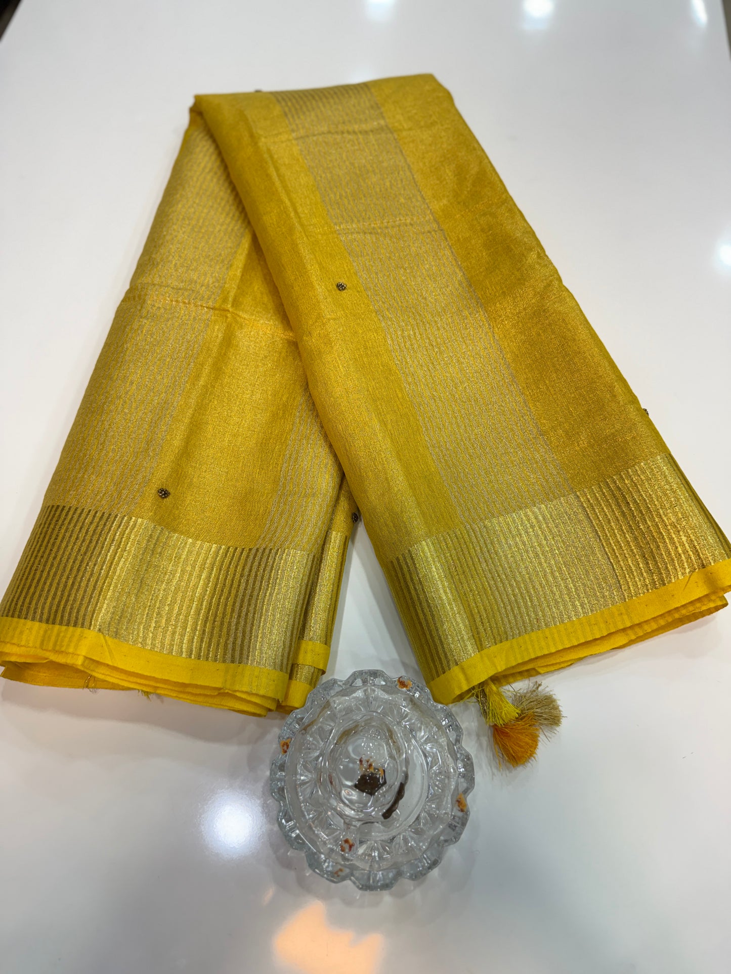 Pure Tissue 150 Count Linen Handloom Saree with Handwork and Running Blouse for Women