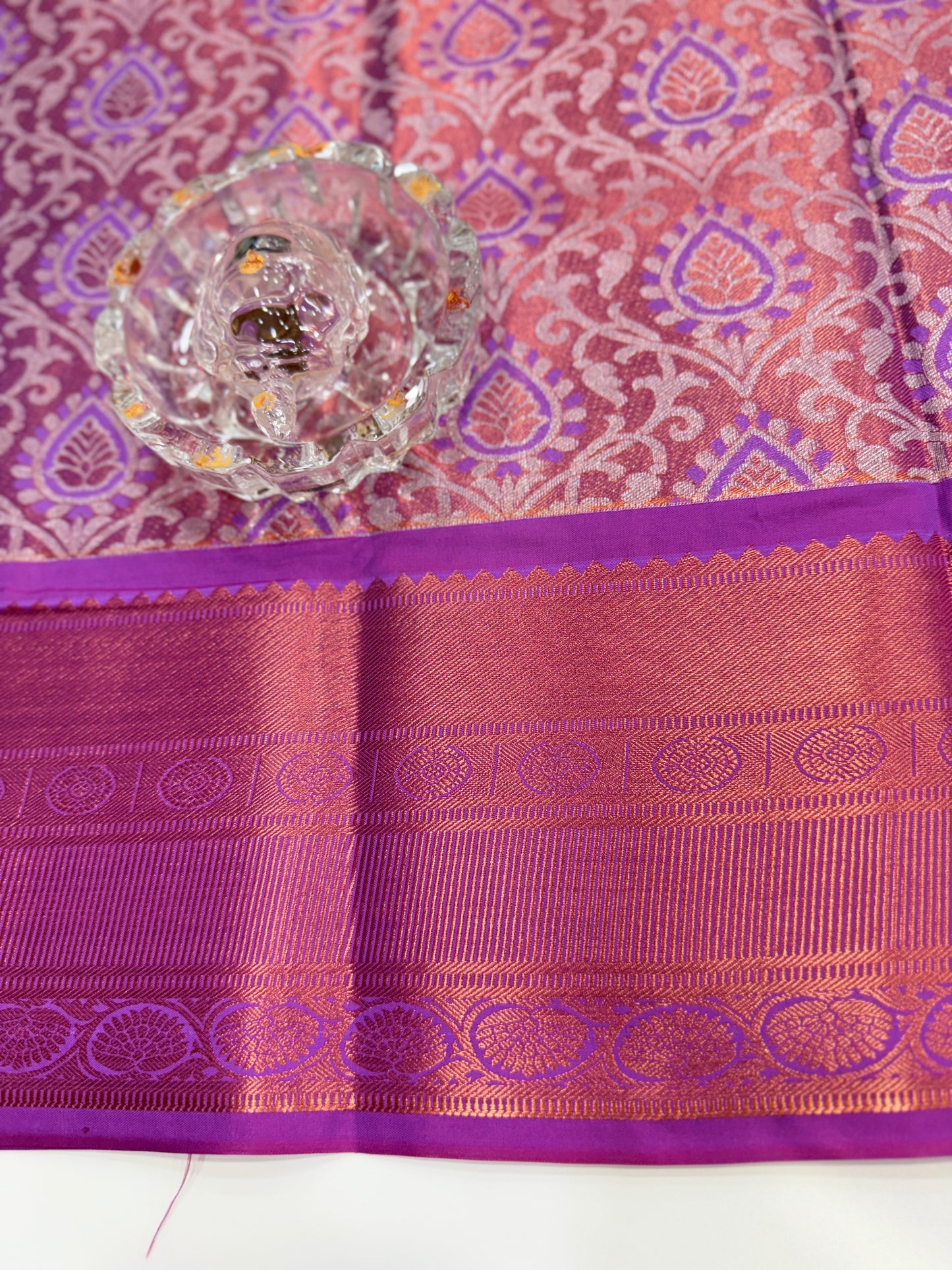 Bridal tissue saree for women with woven zari work and contrast border, kanchipuram style powerloom saree with blouse fabric