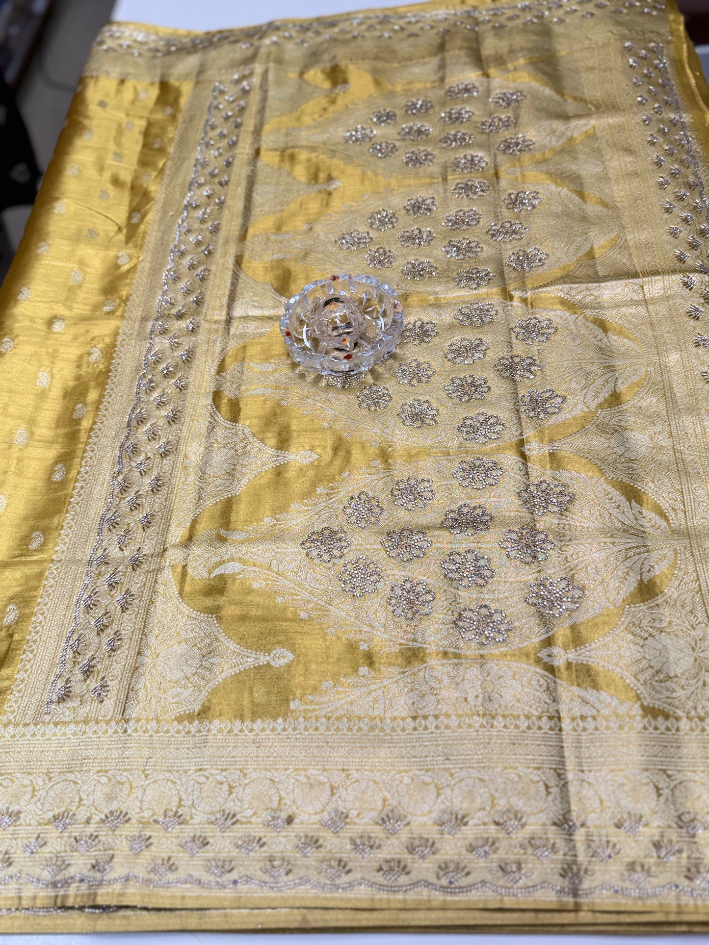Rich Tissue Silk Saree with Heavy Zari Weaving and Ornate Border for Women