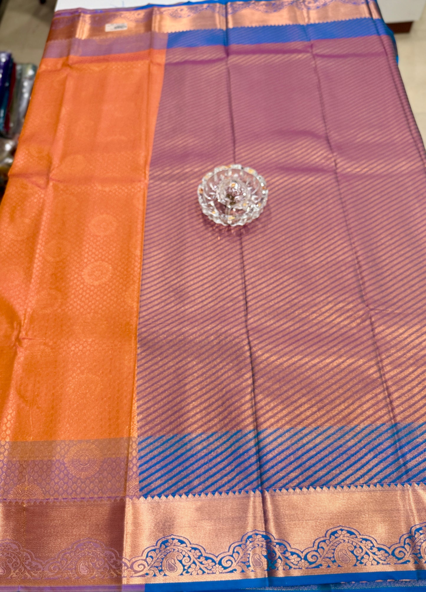 Soft Silk Saree with Traditional Zari Border and All-Over Weaving Design for Women