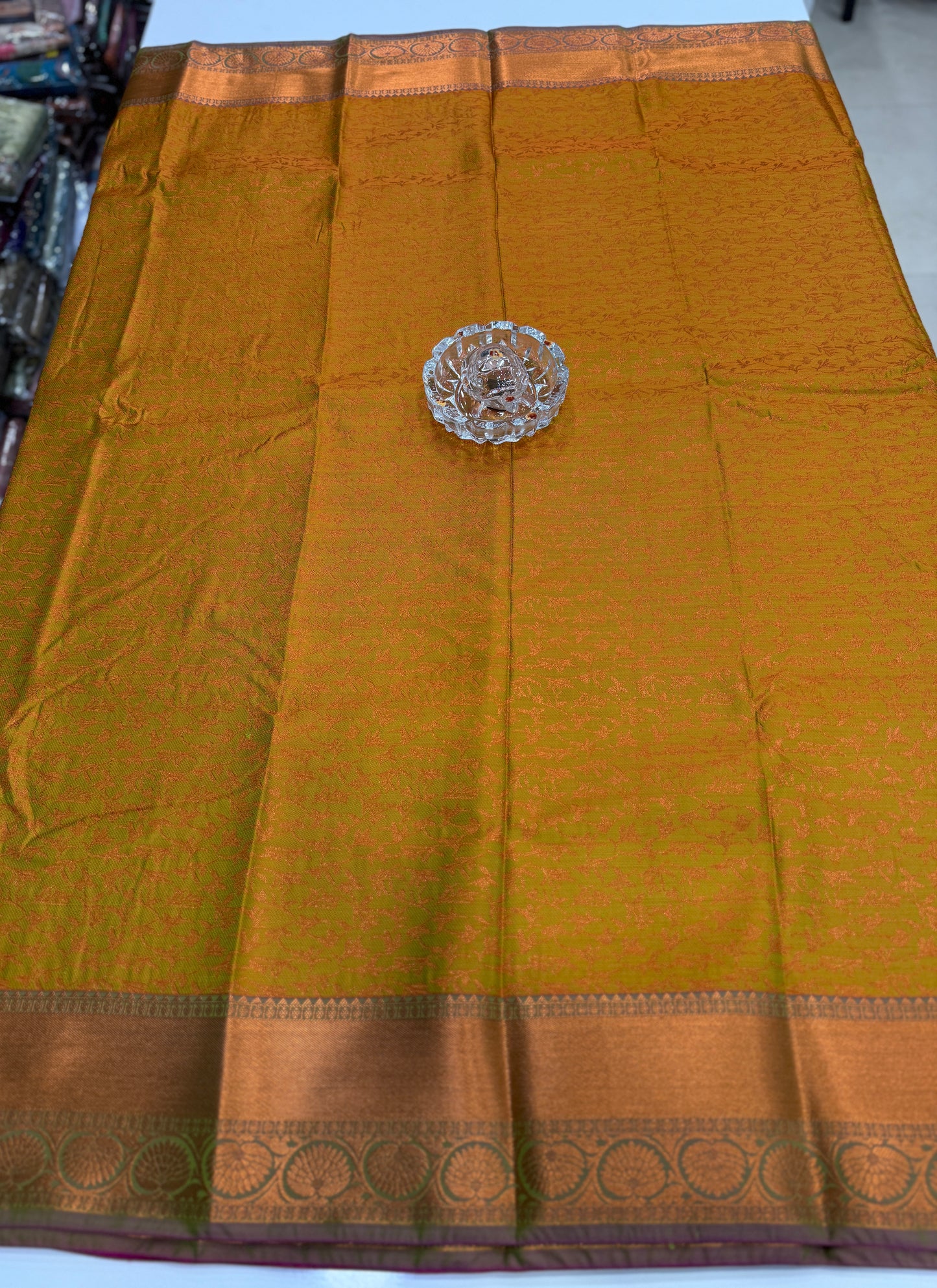 Soft Silk Saree with Samutrika Weaving and Contrast Zari Border for Women – Lightweight Festive Wear Saree