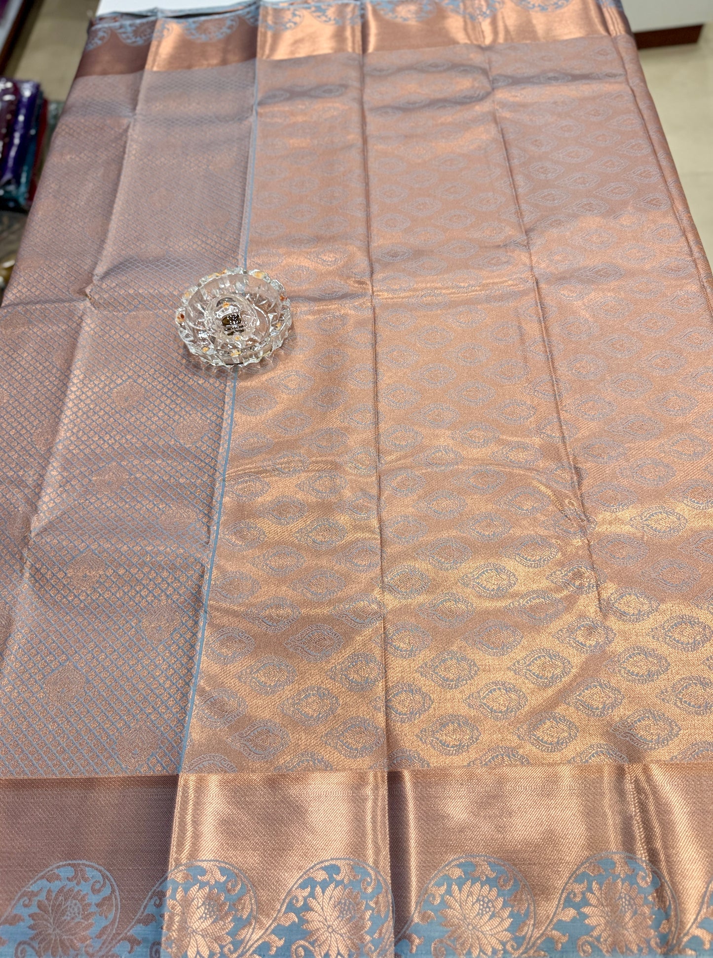 Soft Silk Saree with Traditional Zari Border and All-Over Weaving Design for Women