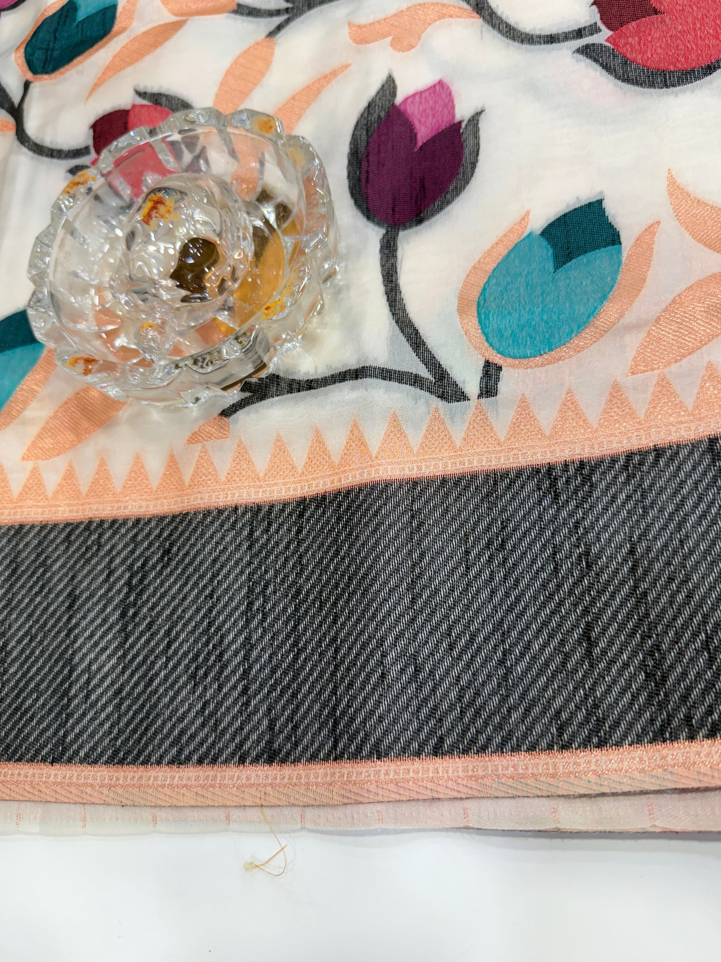 Soft silk floral printed saree with contrast blouse, lightweight festive wear saree for women