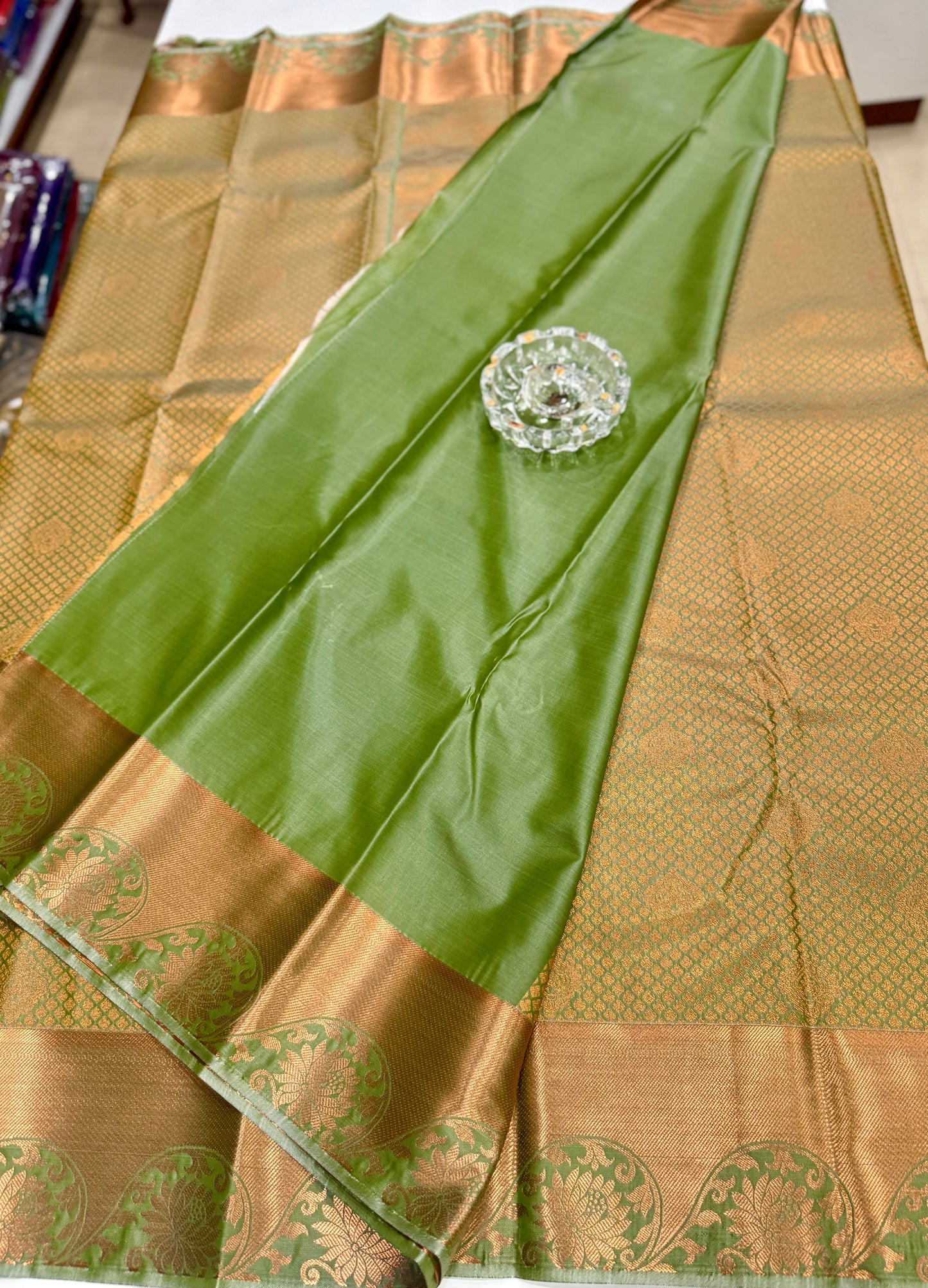 Soft Silk Saree with Traditional Zari Border and All-Over Weaving Design for Women
