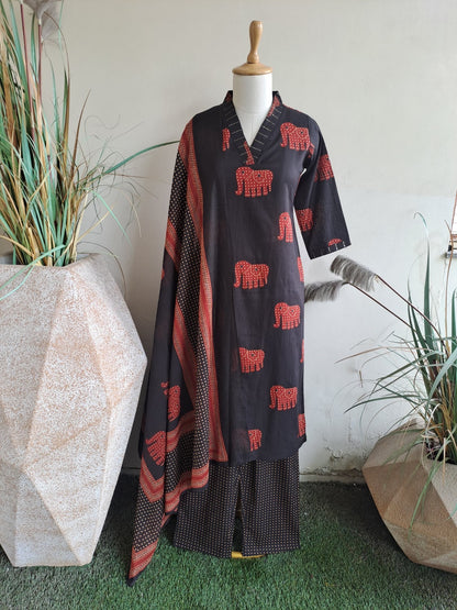 Pure Cotton Elephant Print Kurta Pant Dupatta Set for Women – Black & Red, Sizes 38–46
