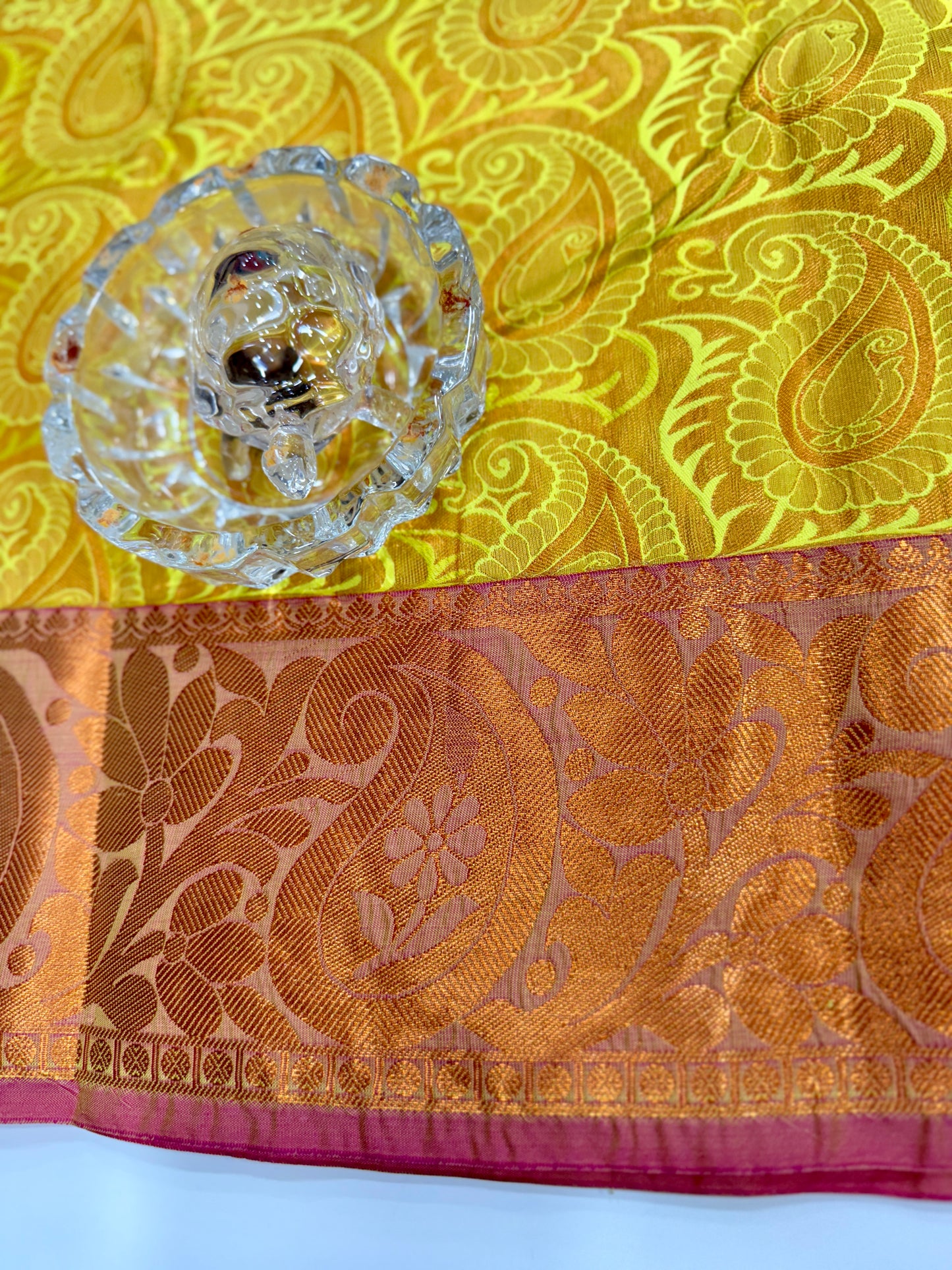 Bridal Soft Silk Saree with Jacquard Weaving & Contrast Border for Women