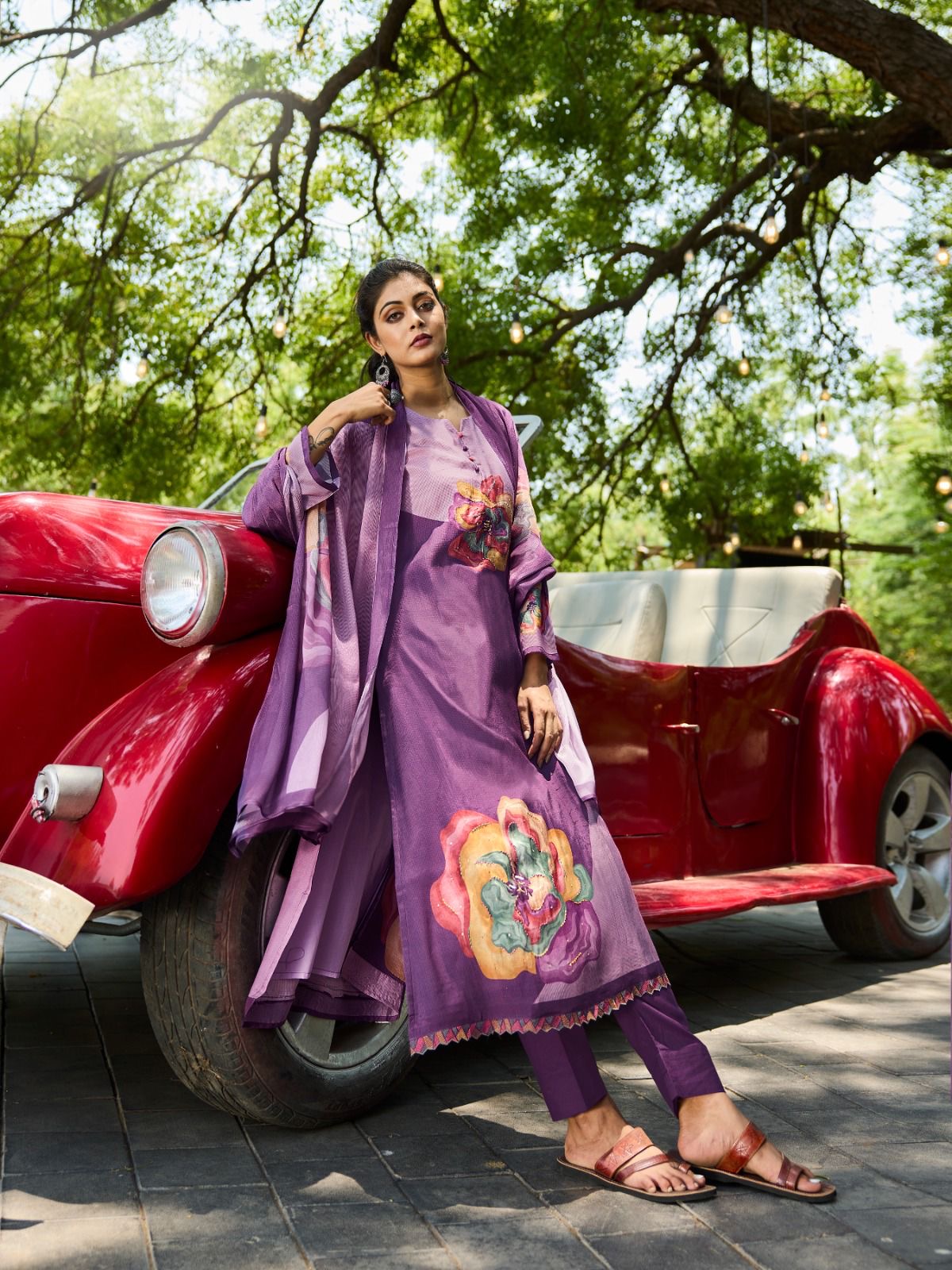 Bamberg Muslin digital print and handwork Unstitched Dress material