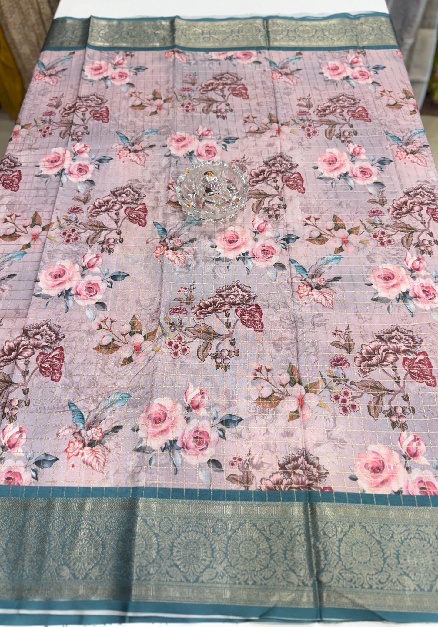 Printed handloom georgette saree for women with woven border and floral design