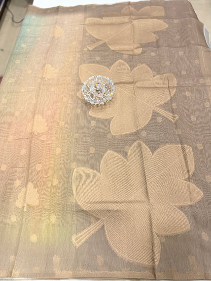 Soft Handloom style Silk Saree with Zari Leaf Weaving and Gradient Shading – Festive Wear Saree for Women