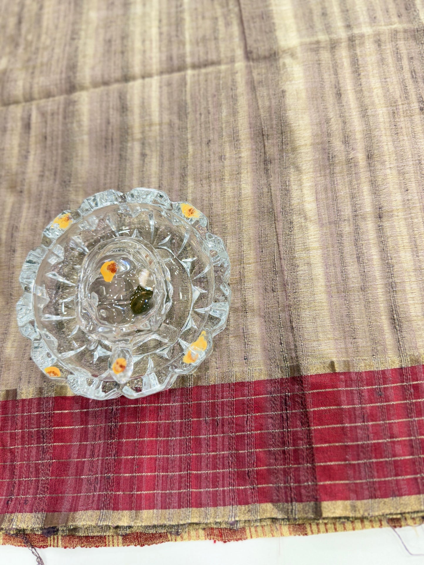 Handloom Style Katan Silk Saree with Red Zari Border – Elegant Office & Festive Wear Saree for Women