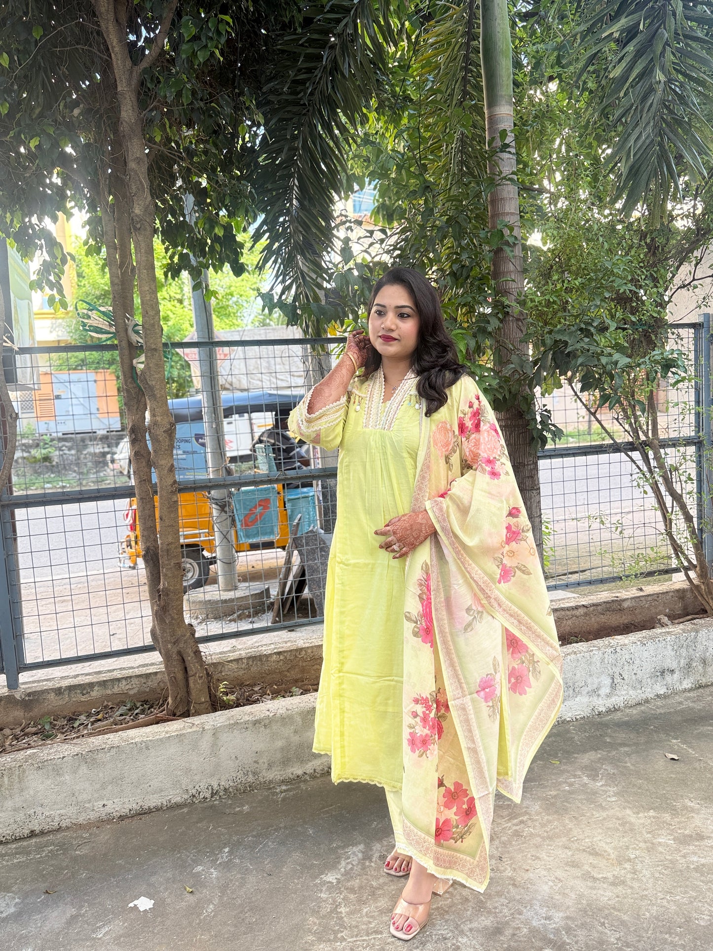 Anarkali Kurta Set in Mul Cotton with Jacquard and Lace Work – Kurti Pant Dupatta Set for Women