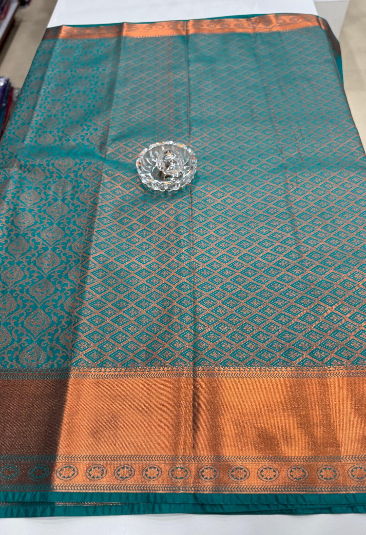 Bridal Soft Silk Saree with Jacquard Weaving & Contrast Border for Women
