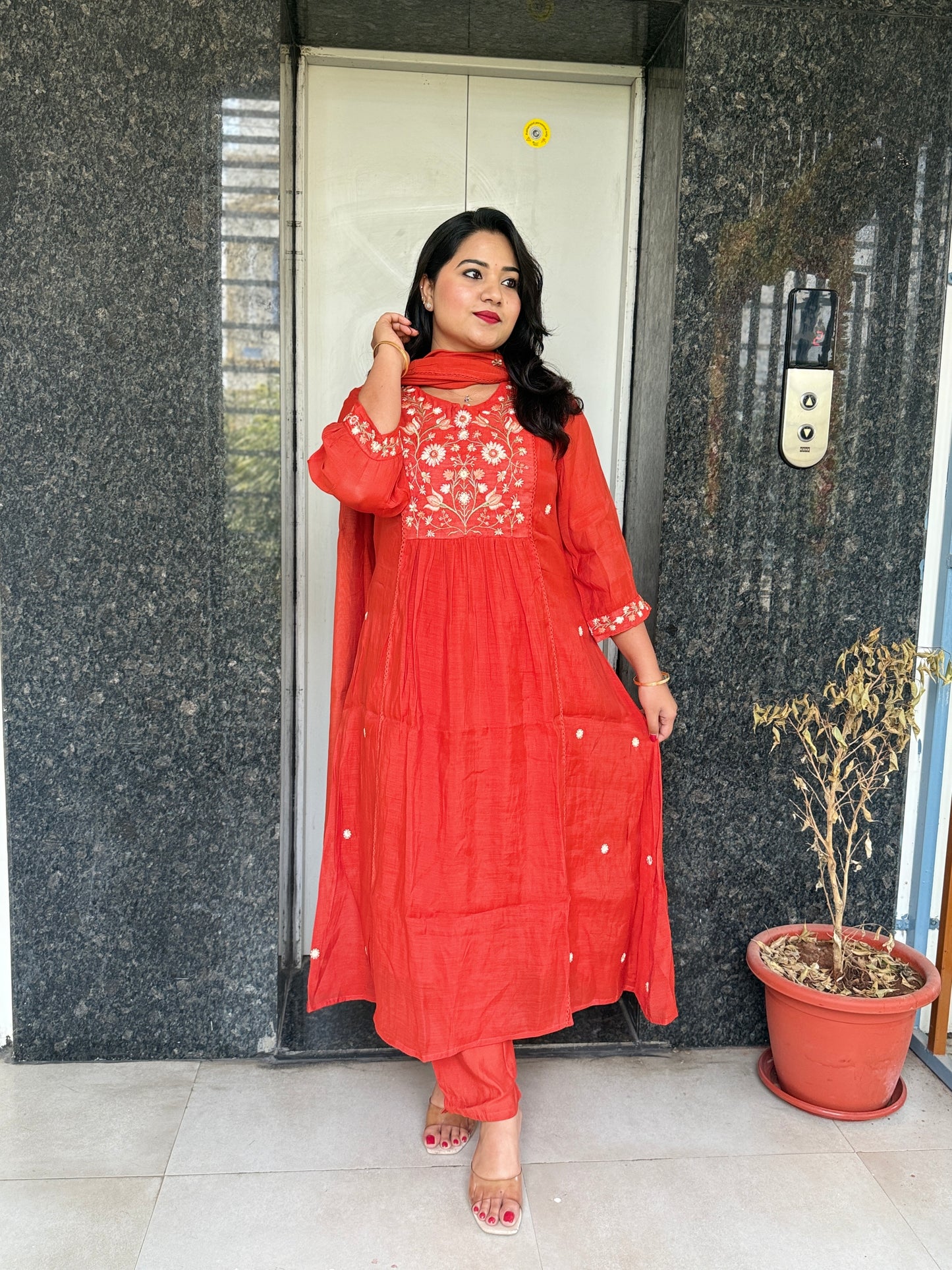 Mul Chanderi Kurta Pant Dupatta Set with Embroidery Work – Women’s Ethnic Wear (Sizes M–3XL)