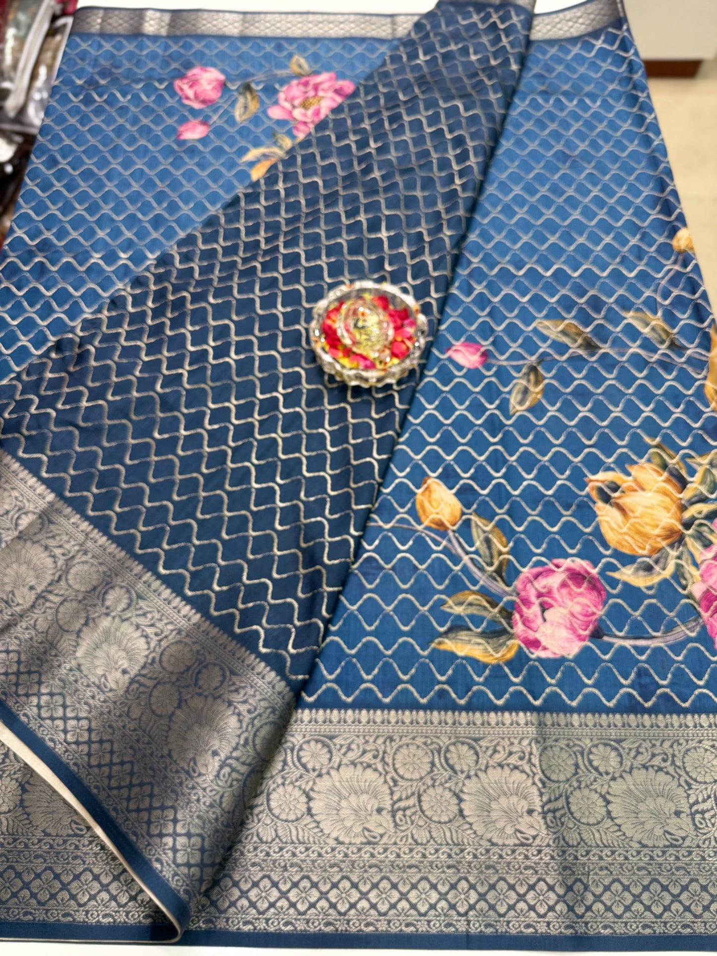 Kasargod-Style Silk Blend Saree with Zari Border and Rich Pallu – Festive Saree for Women