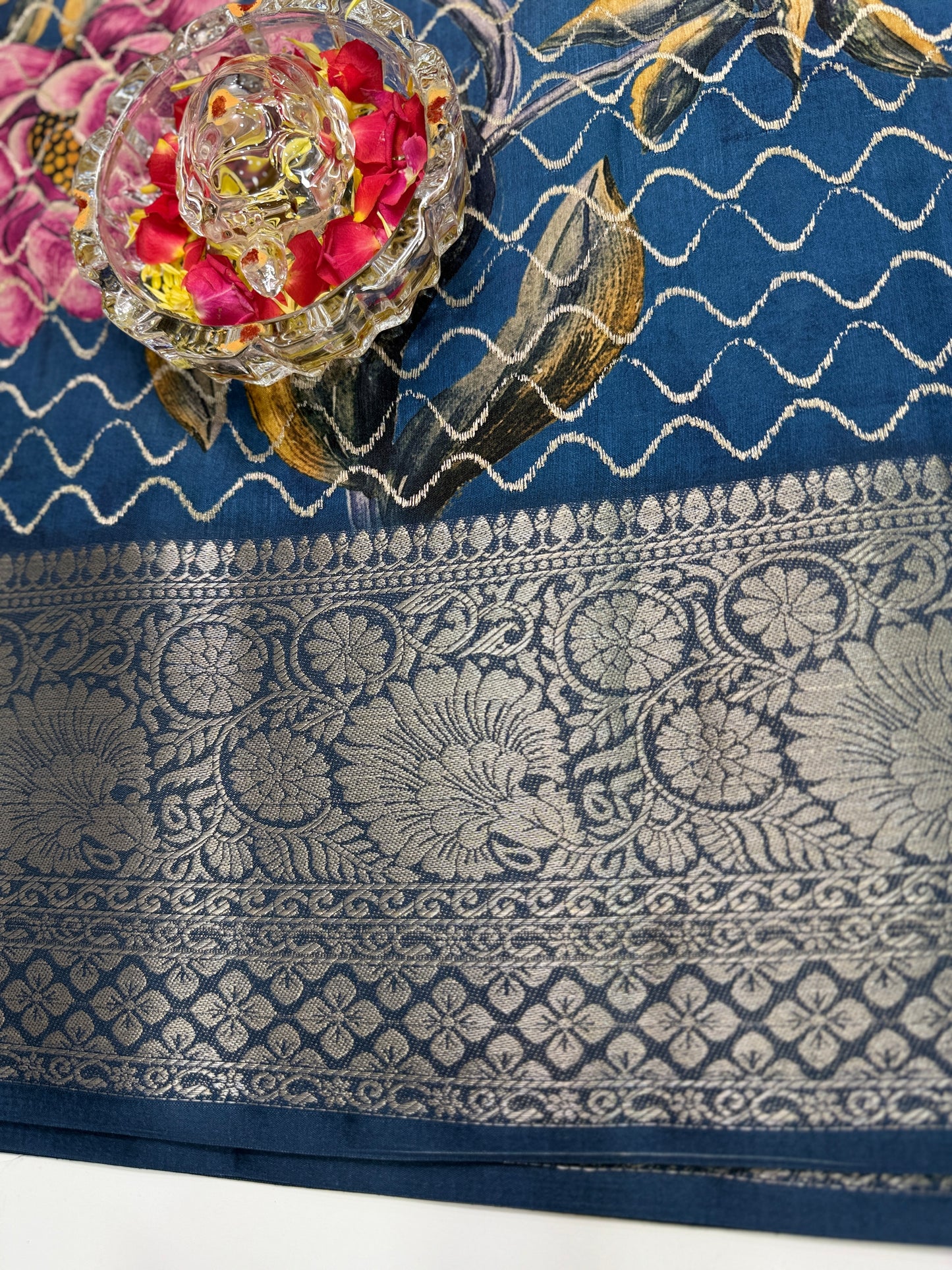 Kasargod-Style Silk Blend Saree with Zari Border and Rich Pallu – Festive Saree for Women