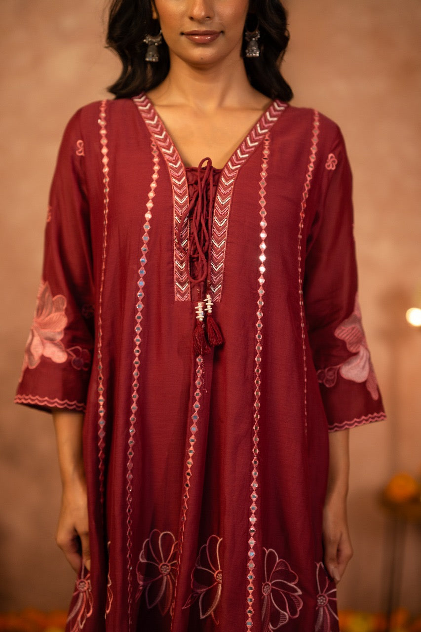 Mul chanderi embroidered kurta pant dupatta set with mulmul lining for women