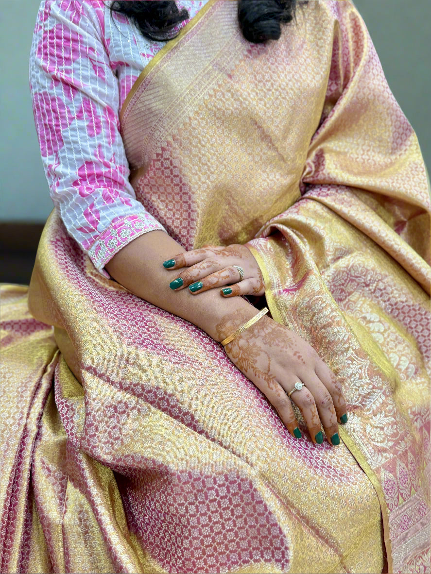 Borderless Pure Silk Handloom Saree in Ivory Gold with Zari Weaving – Festive Collection