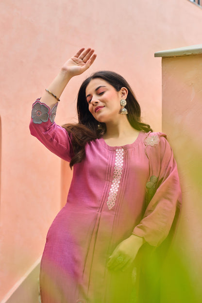 Mal Chanderi Kurta Pant Dupatta Set with Embroidery, Patchwork, and Cutwork – Women’s Suit Set
