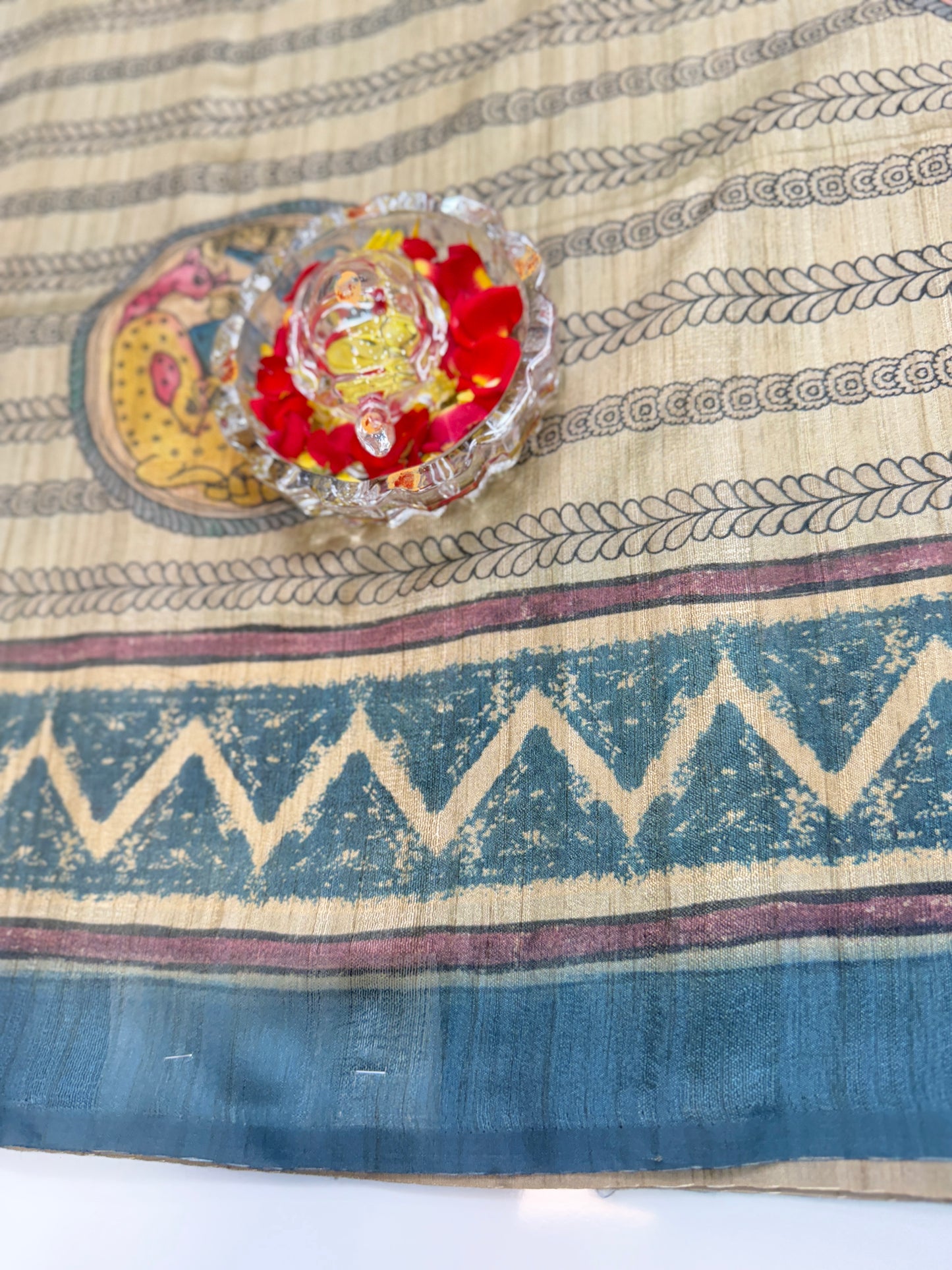 Silk Blend Printed Saree with Traditional Art Motifs and Glossy Texture – Festive Wear for Women