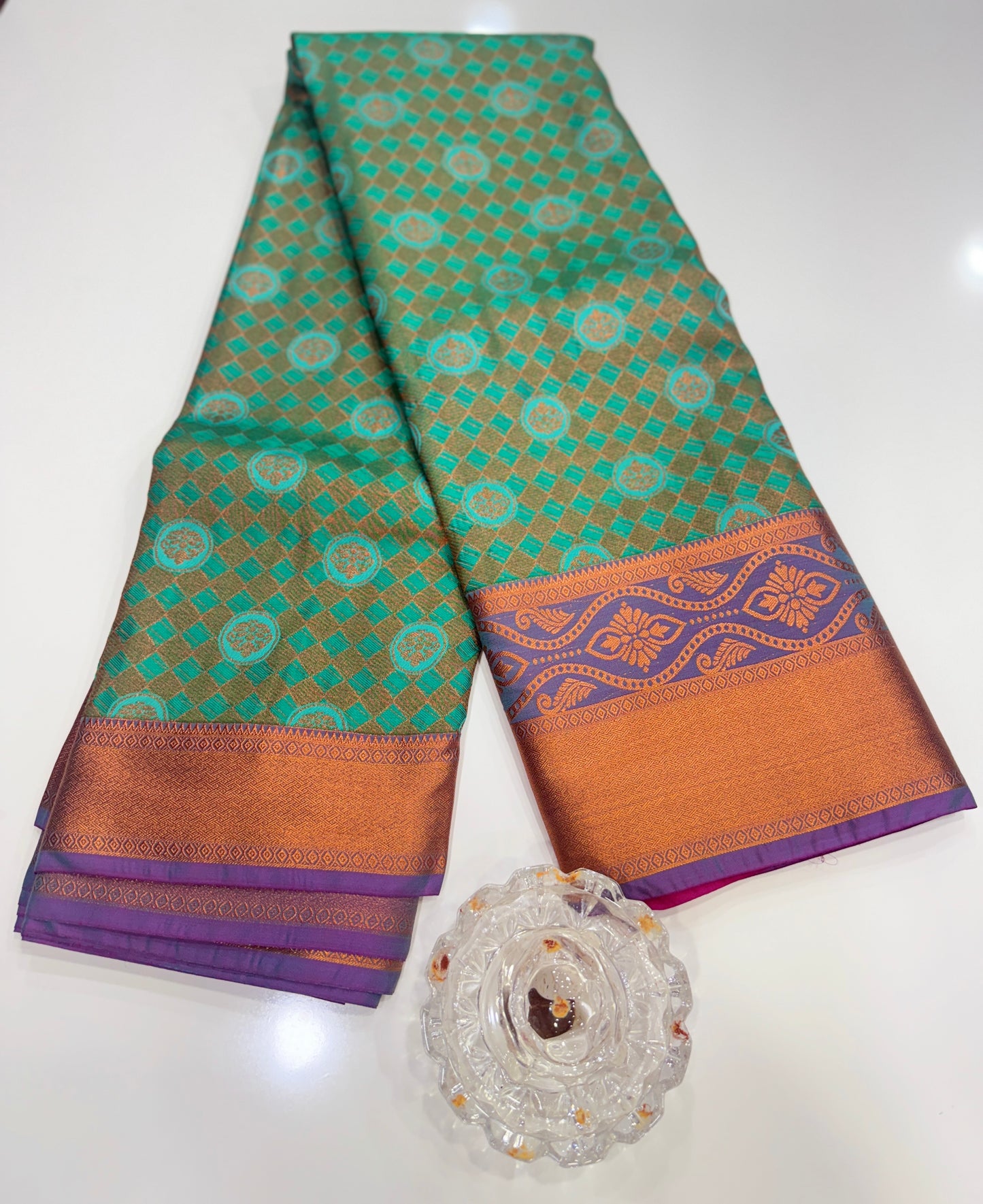 Soft Silk Saree with Traditional Zari Border and All-Over Weaving Design for Women