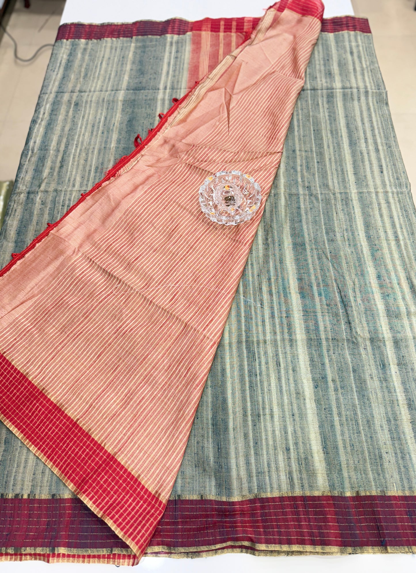 Handloom Style Katan Silk Saree with Red Zari Border – Elegant Office & Festive Wear Saree for Women