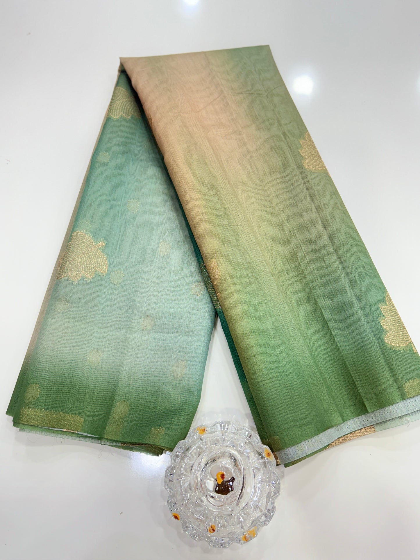 Soft Handloom style Silk Saree with Zari Leaf Weaving and Gradient Shading – Festive Wear Saree for Women