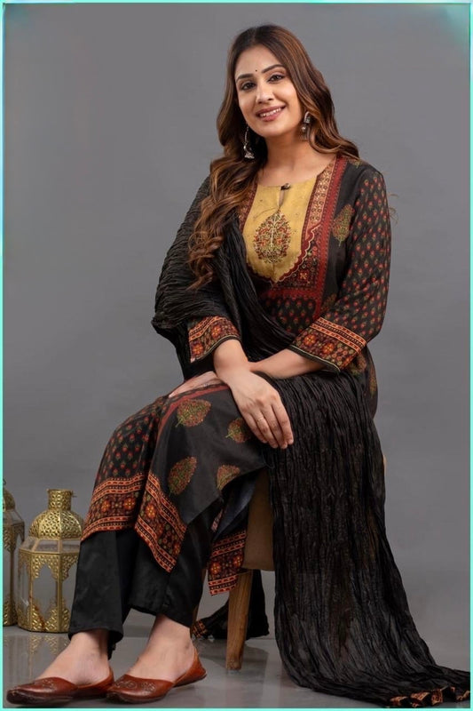 Viscose Muslin Suit Set with Digital Print and Katdana Bead Work – Women’s Ethnic Wear