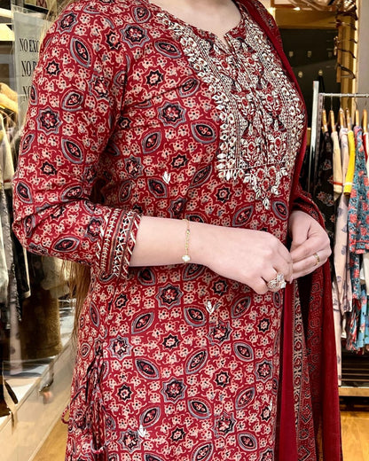 Royal Jaipuri Charm: Kurti, Sharara, Dupatta Set for Timeless Elegance