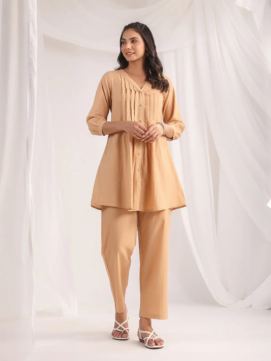 Jacquard Peach Self Design V-Neck Co-Ords
