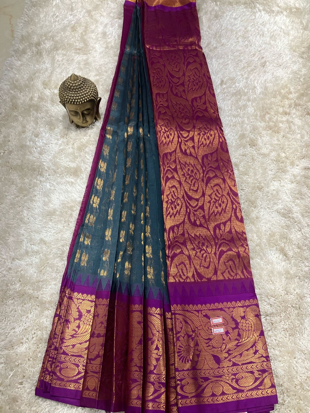 Exclusive Mangalgiri Pattu Saree - Mani's Fashions