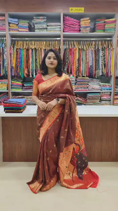 Timeless Elegance: Classic Paithani Saree Ensemble, Yours for the Taking