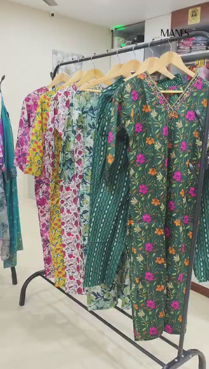 Mirror Magic: Handcrafted Kurti Set with Exquisite Mirrorwork