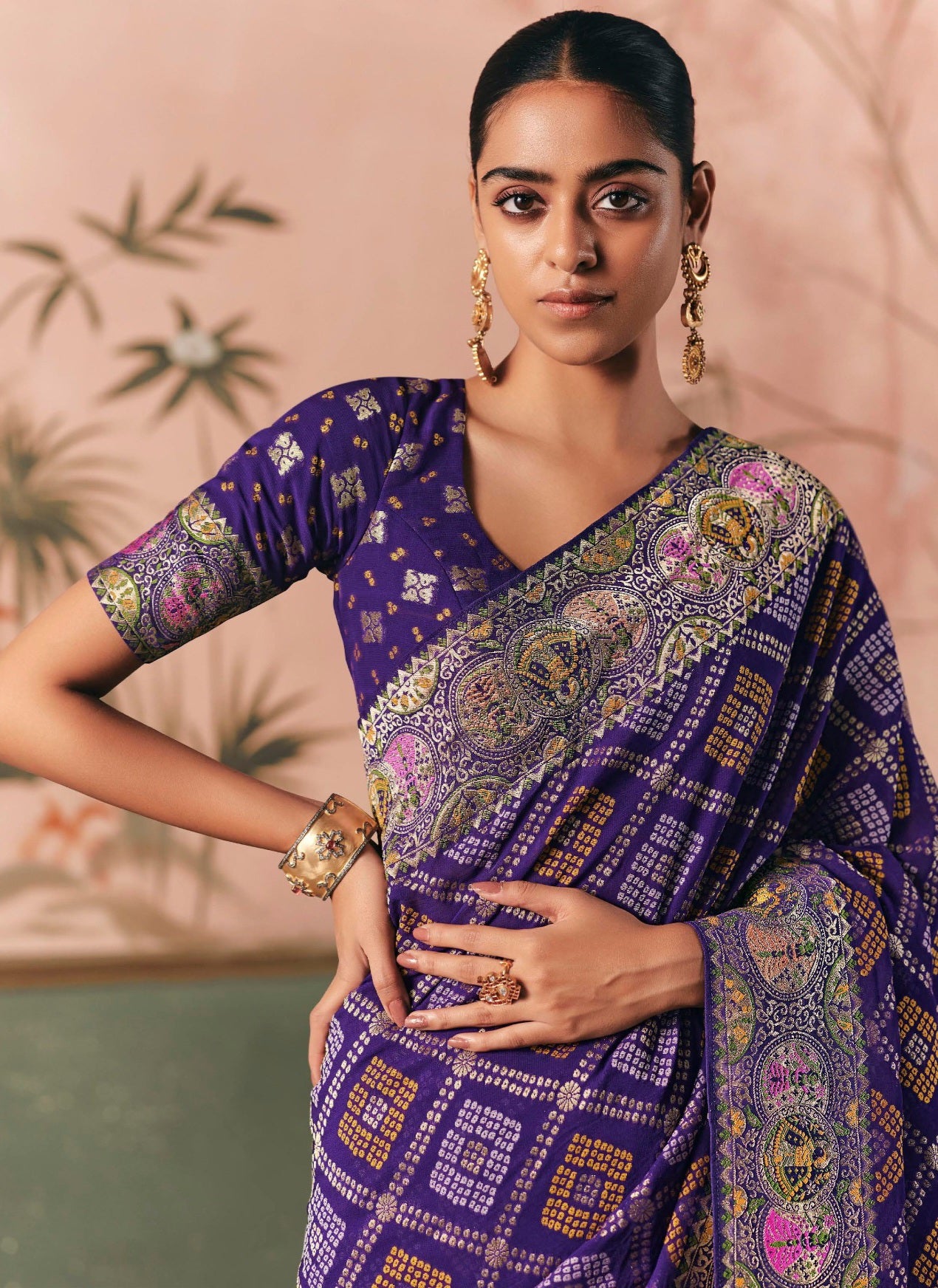 Pure Kaddi Georgette Zari Weaving Saree in Royal Blue with Bandhej-Inspired Checked Pattern and Traditional Border – Festive & Wedding Wear for Women