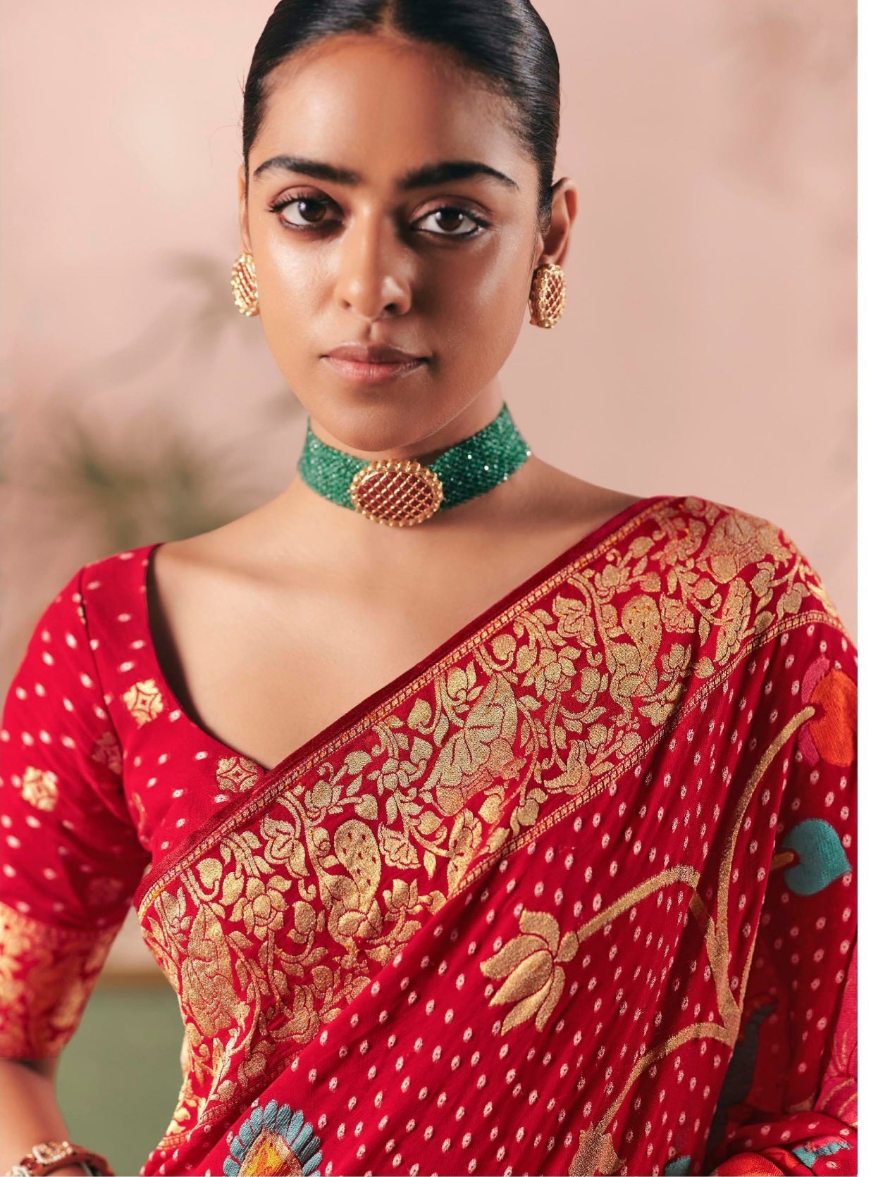 Pure Kaddi Georgette Zari Weaving Saree in Crimson Red with Traditional Floral Jaal and Rich Border – Festive & Wedding Wear Saree for Women